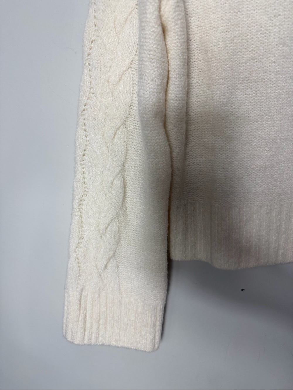 J. Crew Cashmere crewneck bouclé cable-sleeve sweater Size XS Ivory *F - Picture 6 of 12